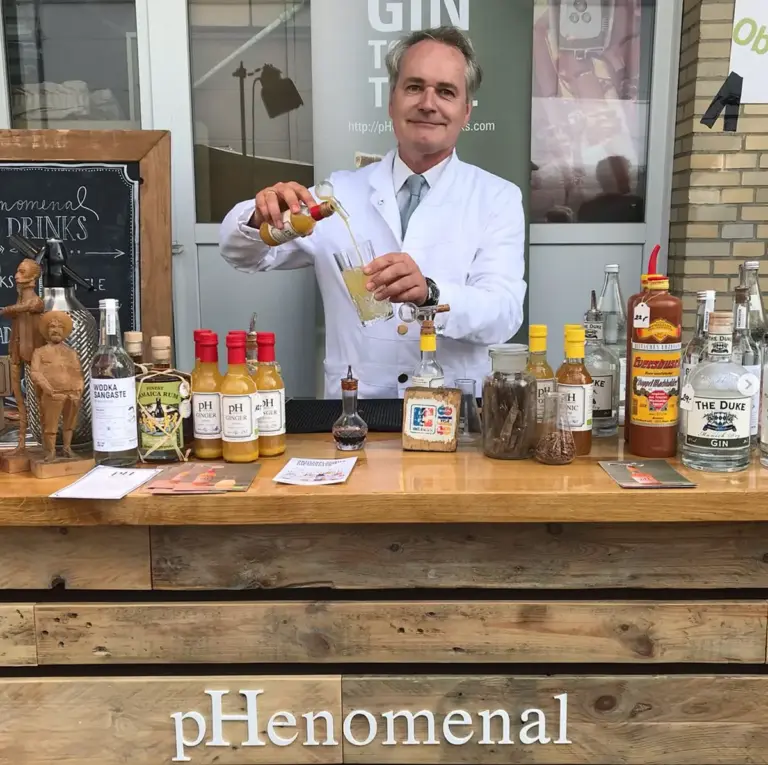 phenomenal-DRINKS-Inhaber-Hendrik-Schaulin